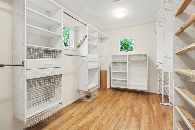 432 Riverview Drive, Ann Arbor, MI 48104