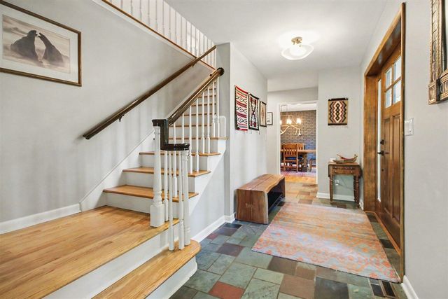 432 Riverview Drive, Ann Arbor, MI 48104