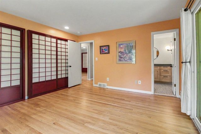 432 Riverview Drive, Ann Arbor, MI 48104