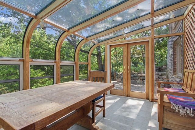 432 Riverview Drive, Ann Arbor, MI 48104