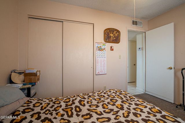 10712 Gay Brewer Drive, El Paso, TX 79935