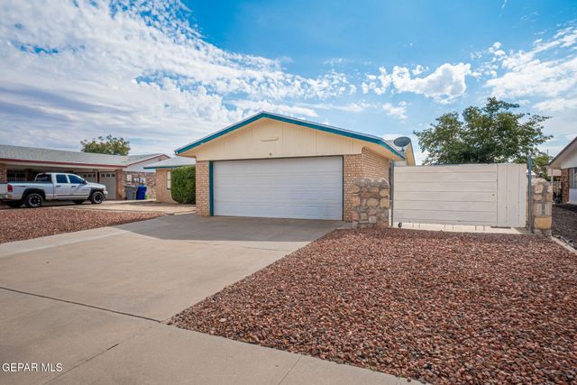 10712 Gay Brewer Drive, El Paso, TX 79935