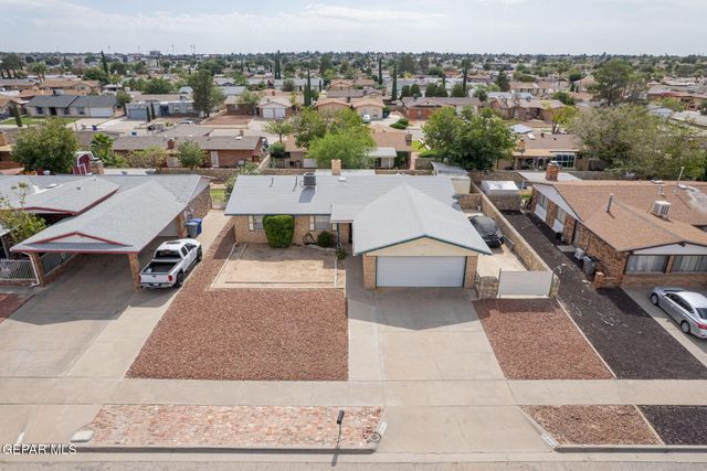 10712 Gay Brewer Drive, El Paso, TX 79935