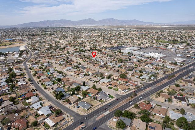 10712 Gay Brewer Drive, El Paso, TX 79935