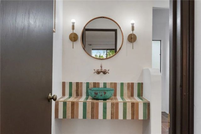 1650 Winterwarm Drive, Fallbrook, CA 92028