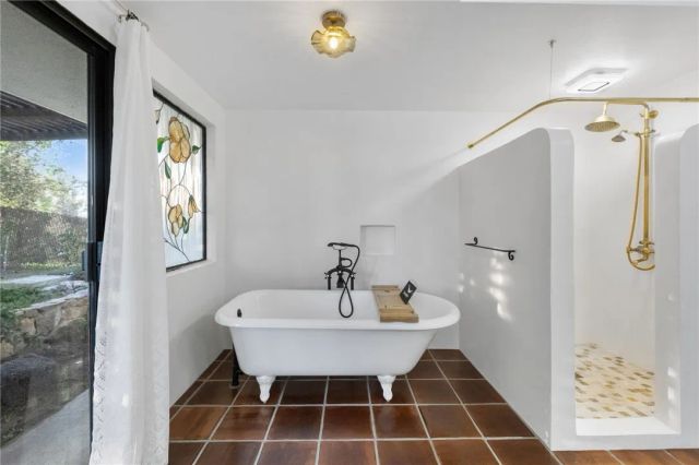 1650 Winterwarm Drive, Fallbrook, CA 92028