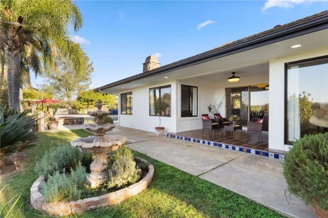 1650 Winterwarm Drive, Fallbrook, CA 92028