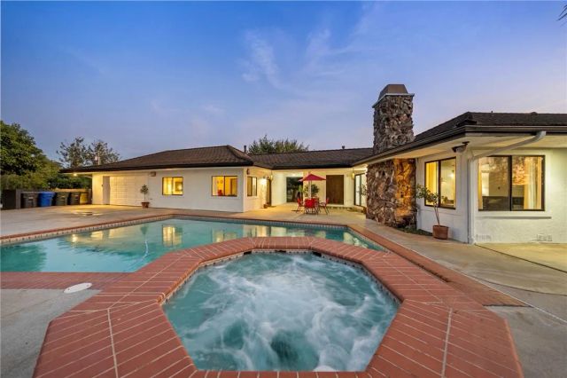 1650 Winterwarm Drive, Fallbrook, CA 92028