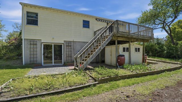 63 Crystal Drive, Aquebogue, NY 11931