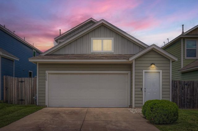 229 Ferrule DR, Kyle, TX 78640