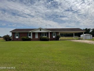 1705 Pope Road, Clinton, NC 28328
