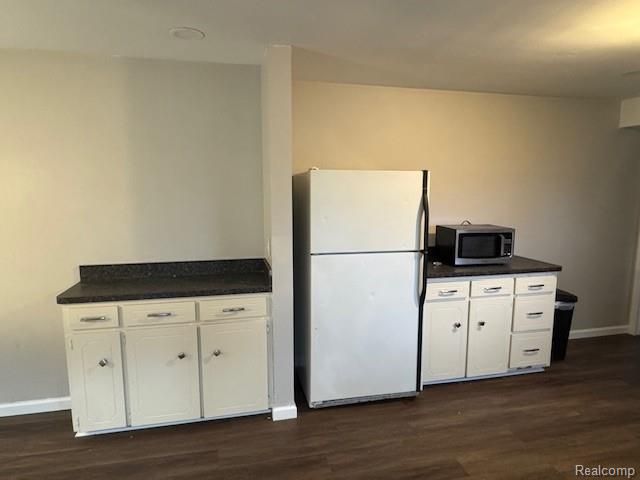 39409 Dequindre Road, Troy, MI 48085