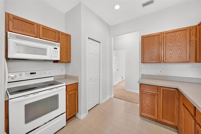 2428 WALNUT HEIGHTS ROAD, Apopka, FL 32703