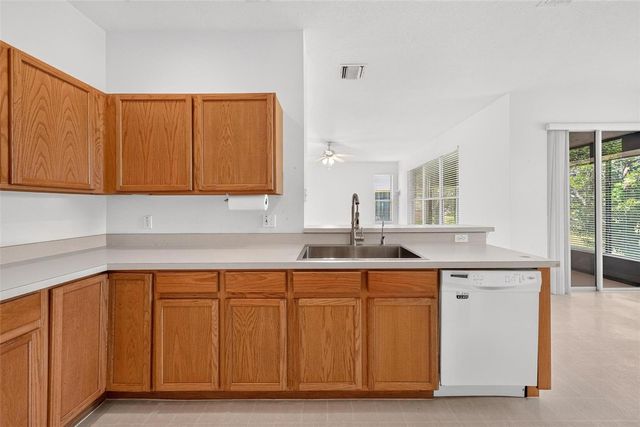 2428 WALNUT HEIGHTS ROAD, Apopka, FL 32703