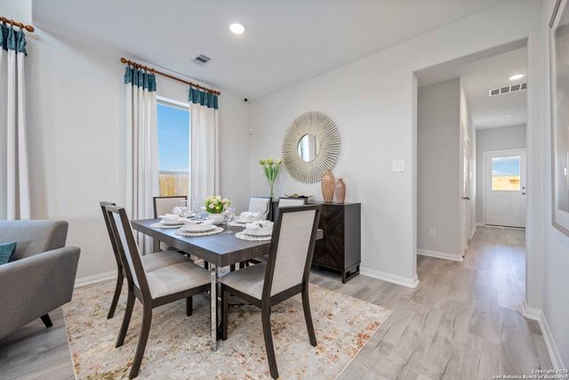 3007 Heidfeld Lane, Converse, TX 78109