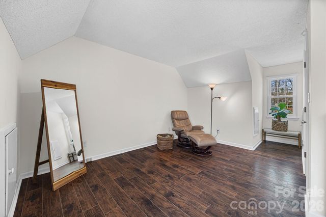 6104 Sunbridge Court, Charlotte, NC 28269