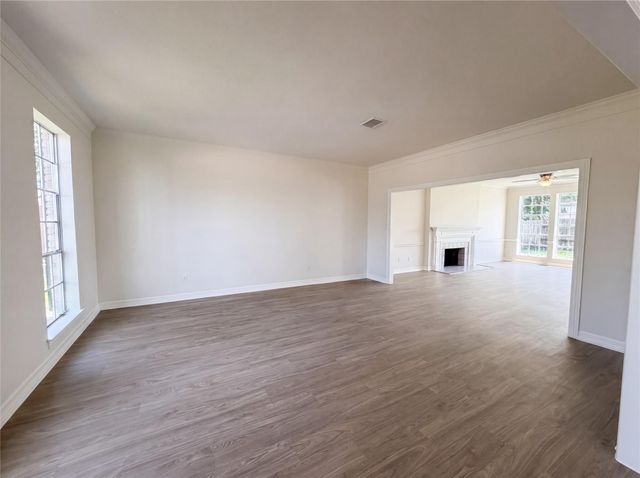 2124 Wimbleton Court, Pearland, TX 77581