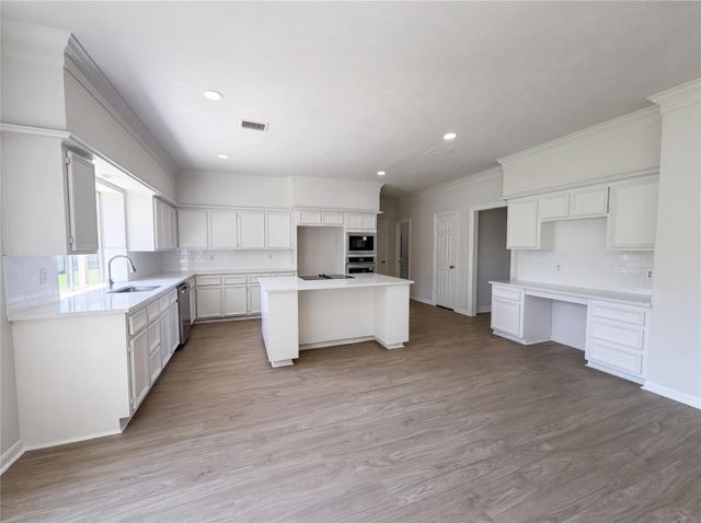 2124 Wimbleton Court, Pearland, TX 77581
