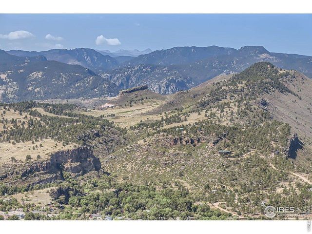 2450 Eagle Ridge Rd, Lyons, CO 80540