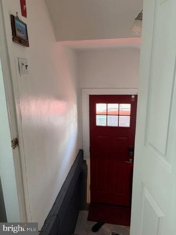 111 HUFF AVE, Trenton, NJ 08618