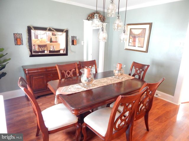 111 HUFF AVE, Trenton, NJ 08618