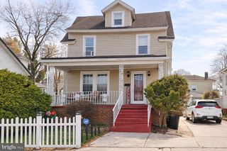 111 HUFF AVE, Trenton, NJ 08618