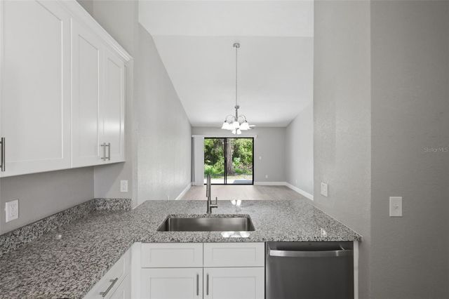 2422 KING OAK COURT, St Cloud, FL 34769