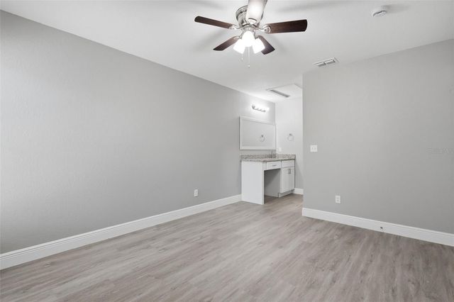 2422 KING OAK COURT, St Cloud, FL 34769