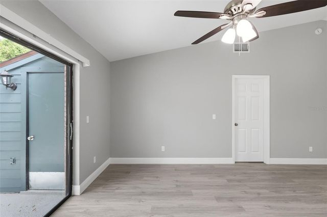 2422 KING OAK COURT, St Cloud, FL 34769