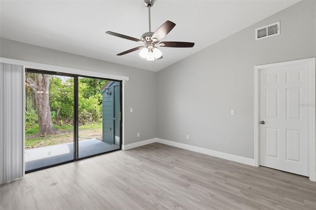 2422 KING OAK COURT, St Cloud, FL 34769