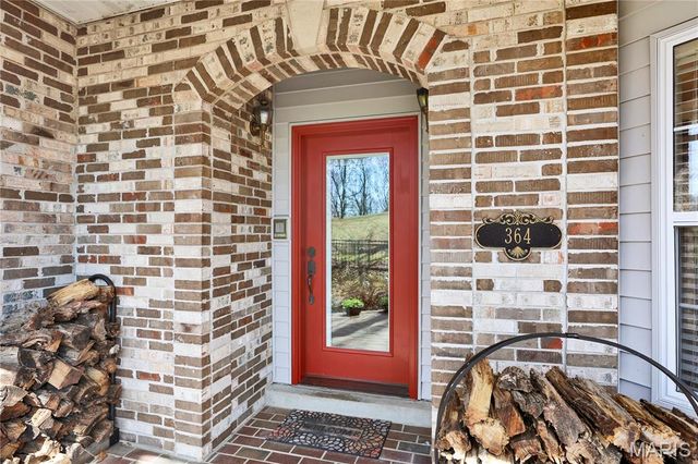 364 Whispering Forest Lane, Pacific, MO 63069