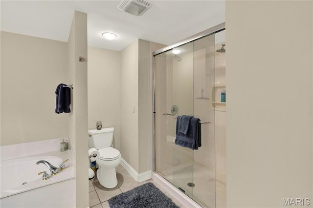 364 Whispering Forest Lane, Pacific, MO 63069