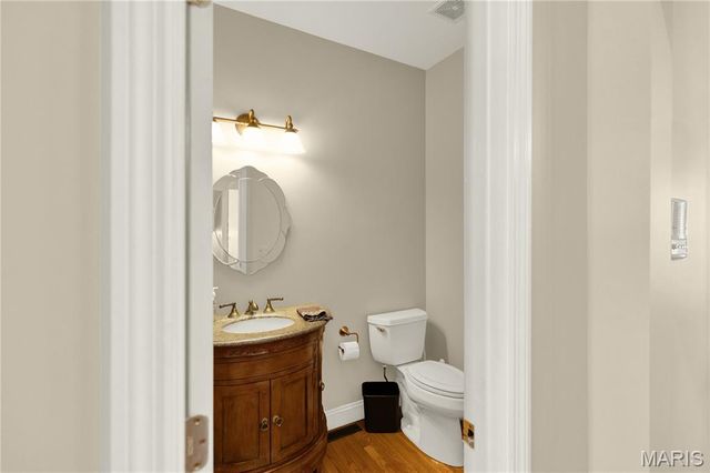 364 Whispering Forest Lane, Pacific, MO 63069