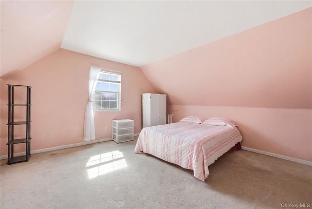 55 Carver Boulevard, Bellport, NY 11713