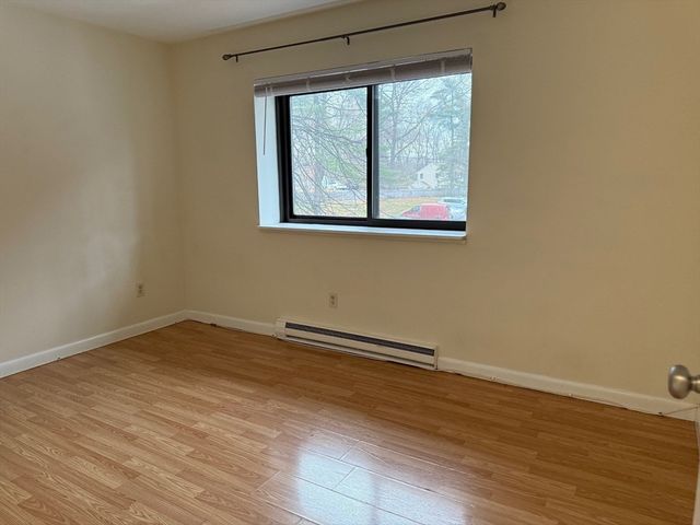 1325 Worcester Rd D8, Framingham, MA 01701