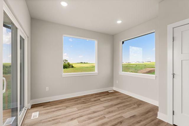 3261 Marigold Circle, Pella, IA 50219