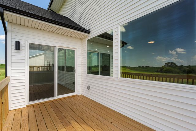 3261 Marigold Circle, Pella, IA 50219