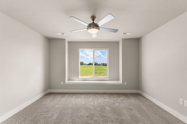 3261 Marigold Circle, Pella, IA 50219