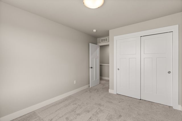 3261 Marigold Circle, Pella, IA 50219