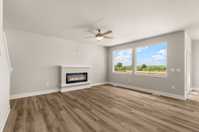 3261 Marigold Circle, Pella, IA 50219
