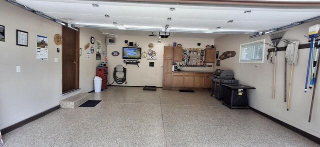 548 Oakwood DRIVE, Hartland, WI 53029