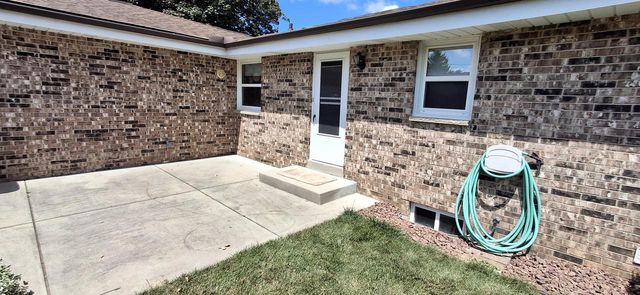 548 Oakwood DRIVE, Hartland, WI 53029