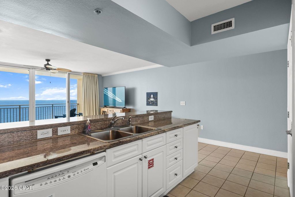 Image 7 of property listing at 14701 Front Beach Road 2128, Panama City Beach, FL 32413