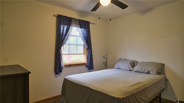 114 N Ozark Street, Prairie Grove, AR 72753