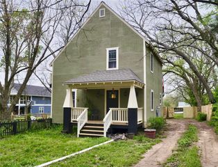 114 N Ozark Street, Prairie Grove, AR 72753