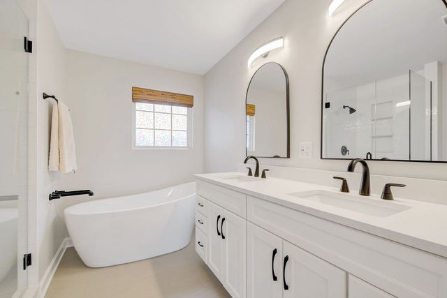 3252 Cool Springs Court, Naperville, IL 60564