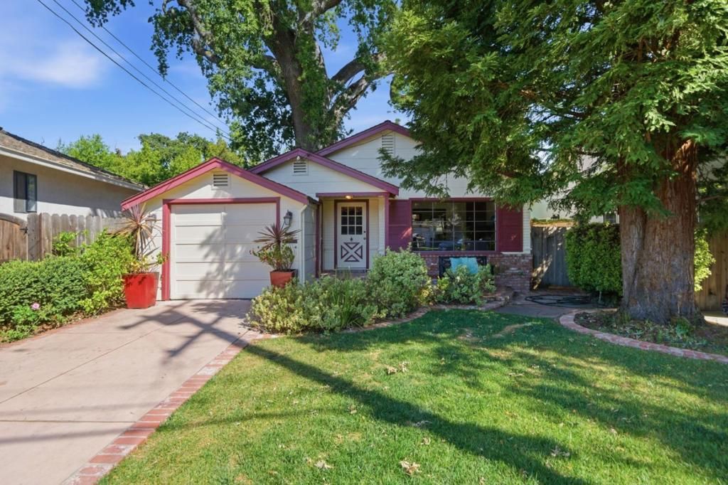 Image 1 of property listing at 2108 Howard Avenue, San Carlos, CA 94070