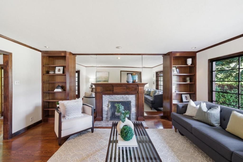 Image 9 of property listing at 2108 Howard Avenue, San Carlos, CA 94070