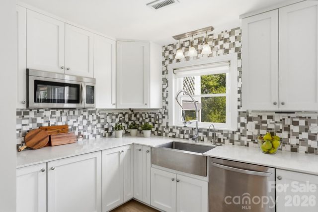 3022 Point Clear Drive, Tega Cay, SC 29708