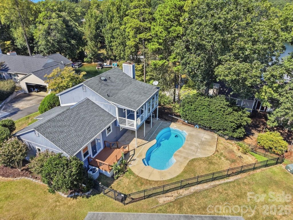 3022 Point Clear Drive, Tega Cay, SC 29708